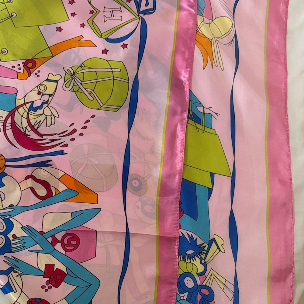 Colorful Designer 100% Polyester Scarf - Picture 4 of 11